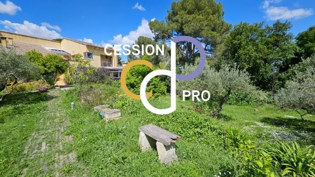 propriété 8 pièces en vente sur NIMES (30000)