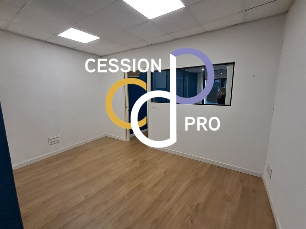 Location Commerce Nîmes 30000 PLACE DU MARCHE