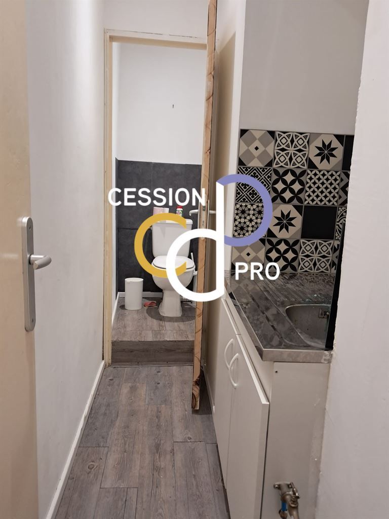 Location Commerce Nîmes 30000 PLACE DU MARCHE