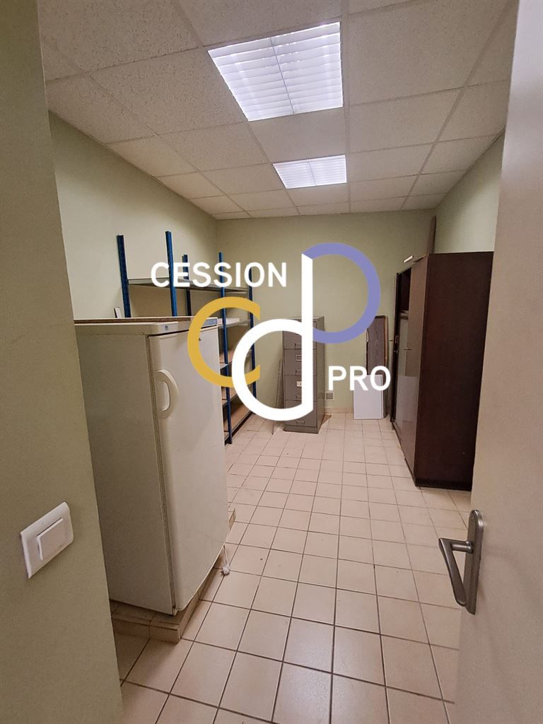 Location Commerce Nîmes 30000 PLACE DU MARCHE