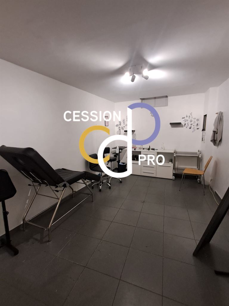 Location Commerce Nîmes 30000 ECUSSON