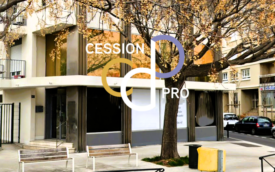 commerce en vente sur NIMES (30000)