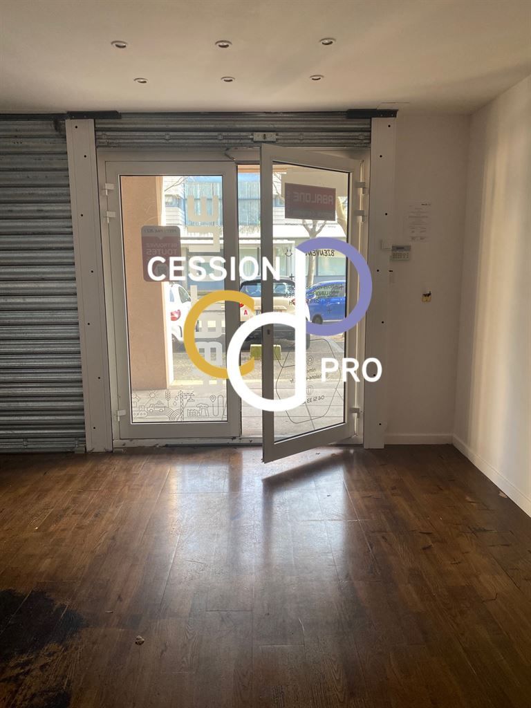 Location Commerce Nîmes 30900 Mas Carbonnel