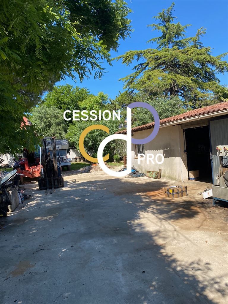 local d'activité en vente sur NIMES (30000)