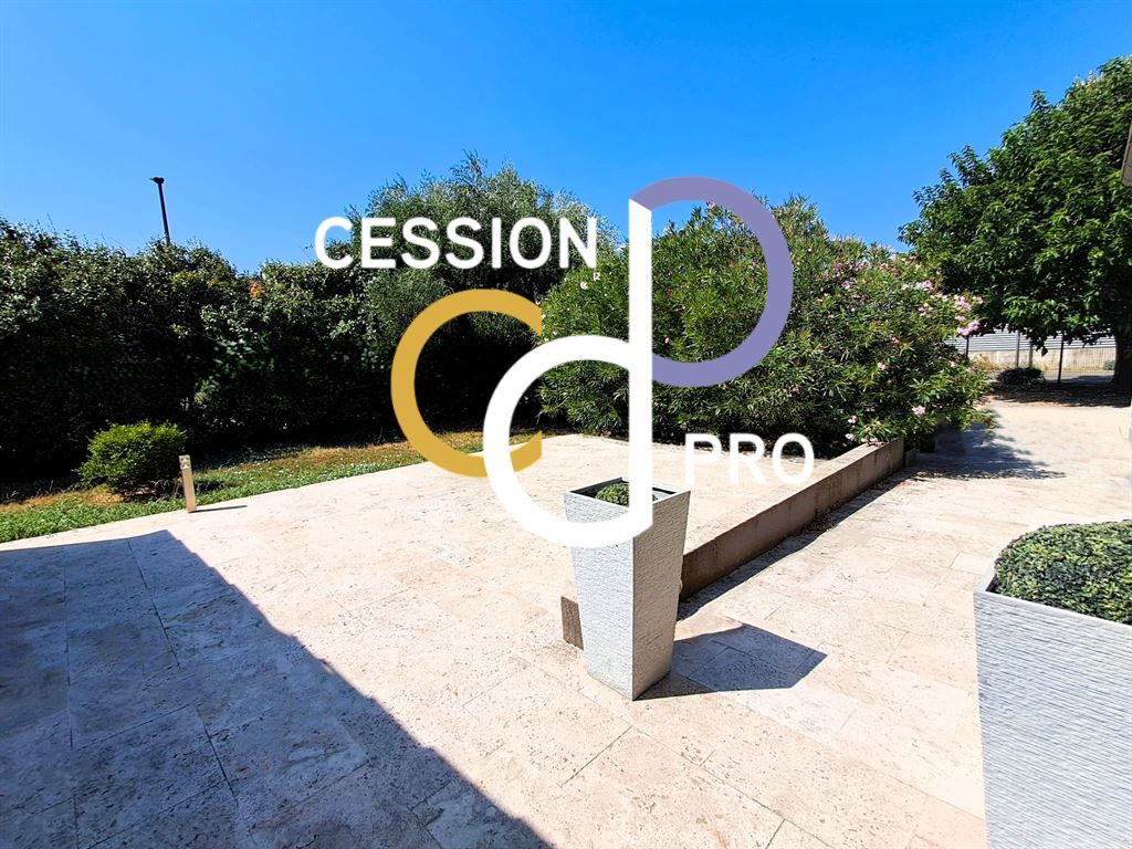 Location Commerce Tarascon 13150 Z.A. DU ROUBIAN