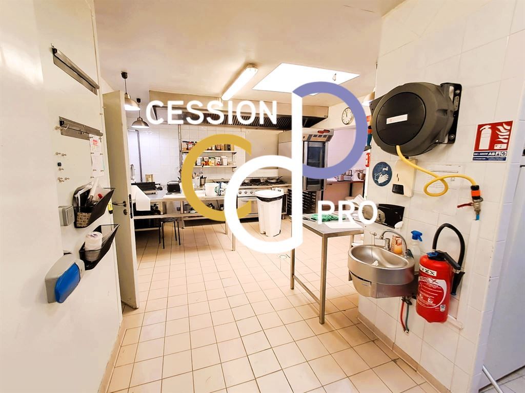 Location Commerce Tarascon 13150 Z.A. DU ROUBIAN