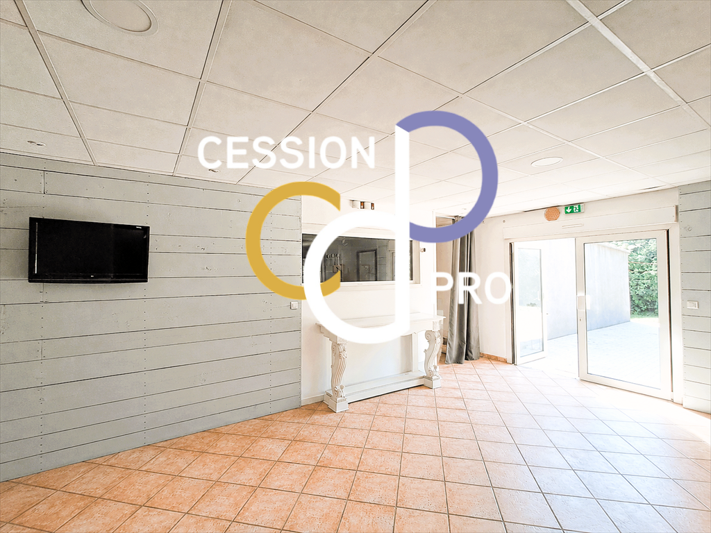 Location Commerce Tarascon 13150 Z.A. DU ROUBIAN