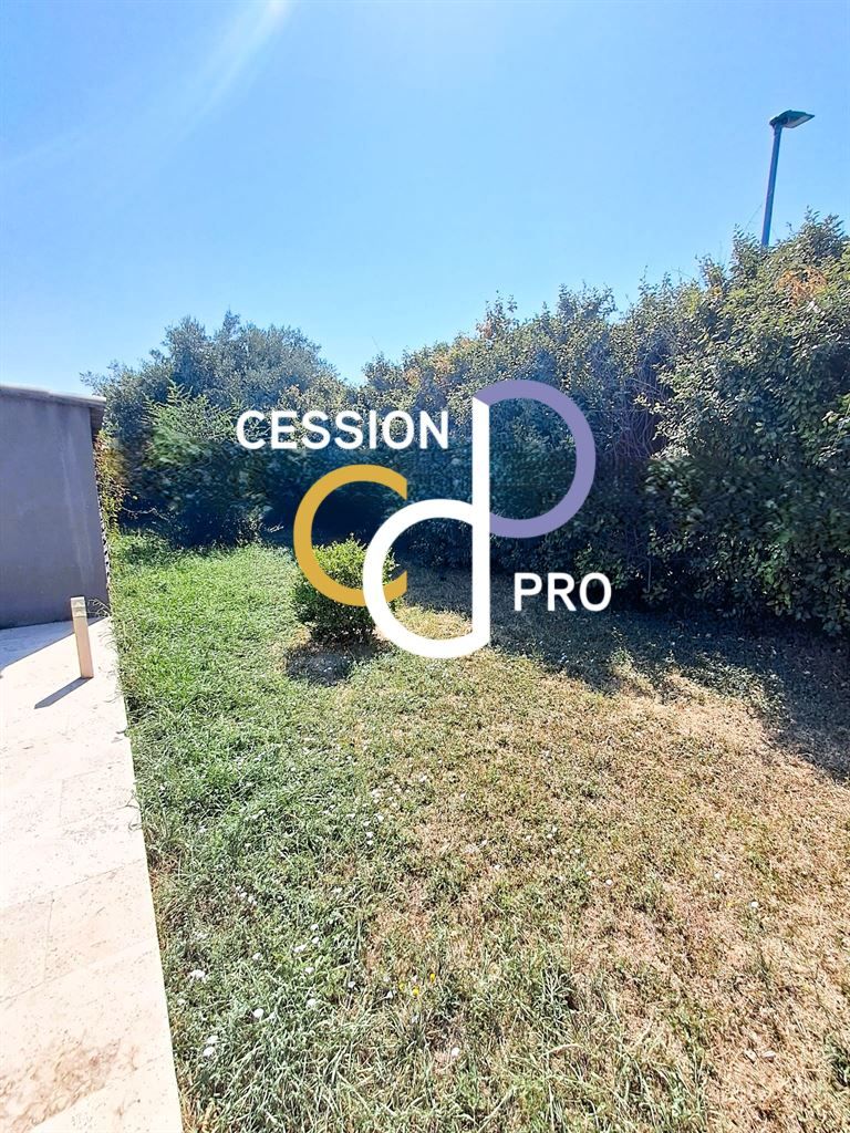 Location Commerce Tarascon 13150 Z.A. DU ROUBIAN